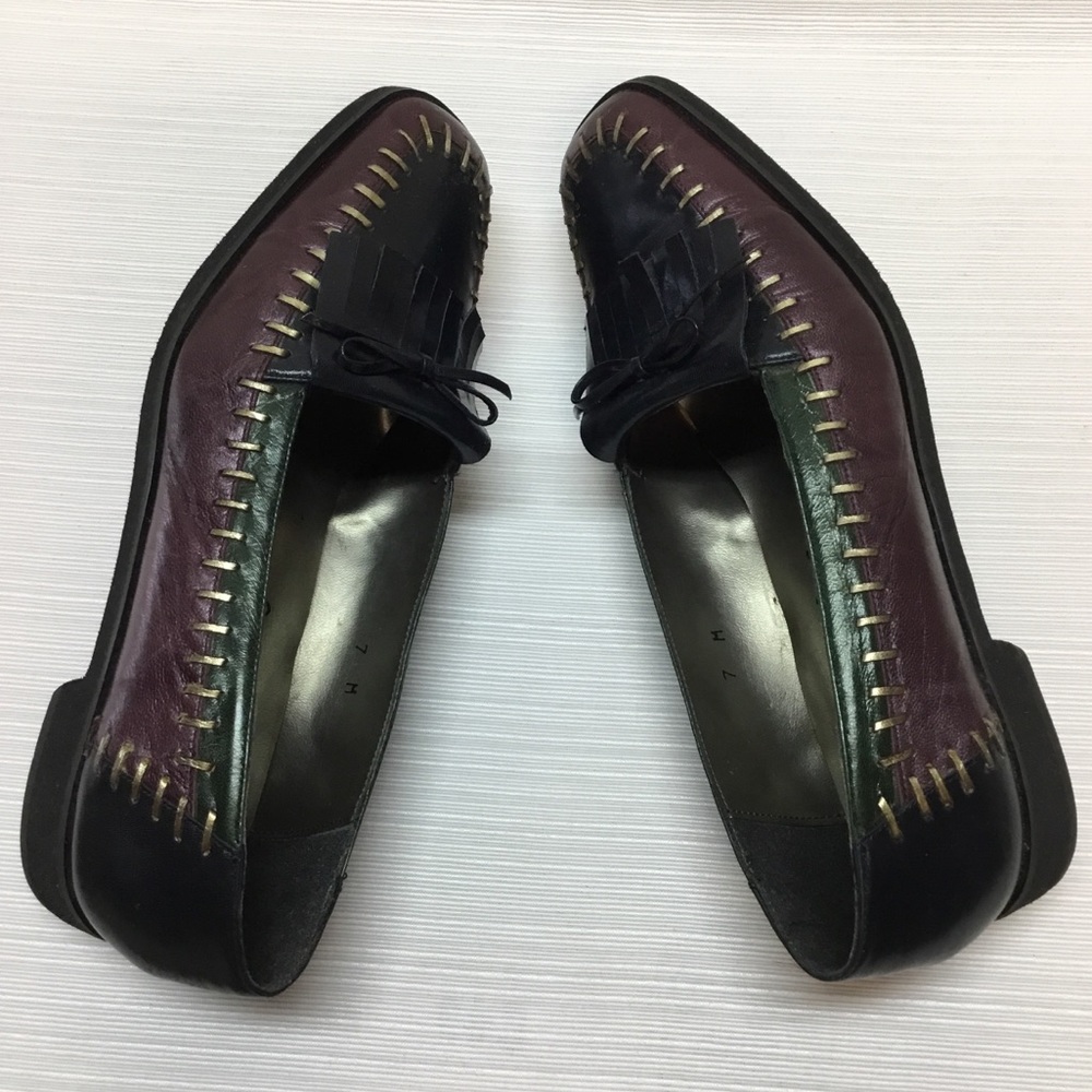 Striking Low 1” Loafers by Margaret J. - Picture 5 of 7